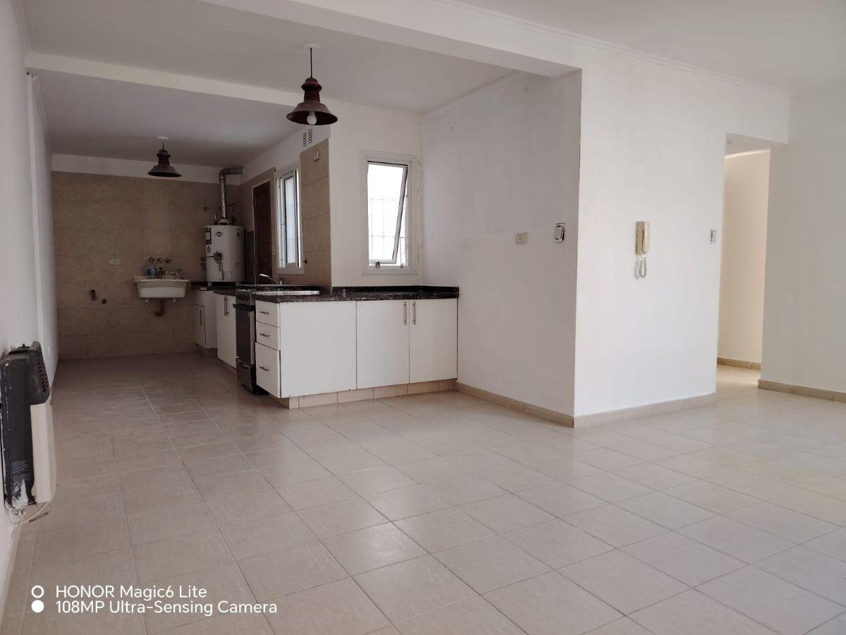Foto de ALQUILO DEPARTAMENTO EN BARRIO SAN MARTIN - DOS DORMITORIOS - PLANTA, imagen 3