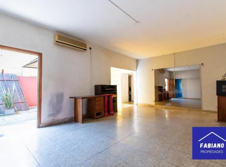 Disfruta este Ph de 4 ambientes con Patio, Terraza y Quincho! 2