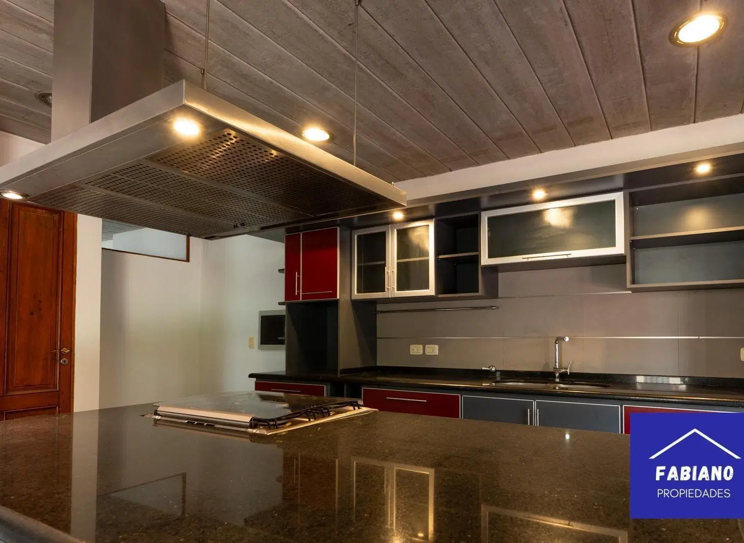 APTO CREDITO! CASA RECICLADA, LISTA PARA HABITAR! 5