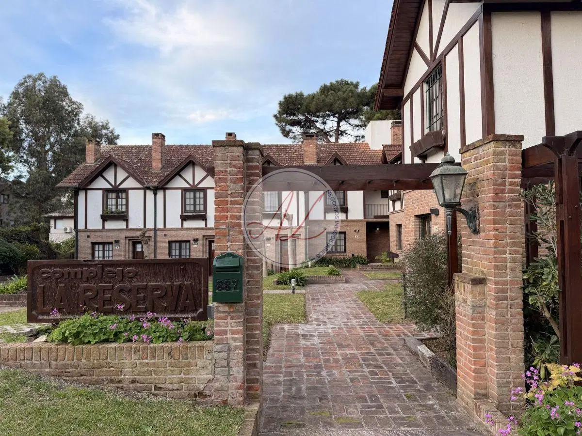 Dúplex de 3 Ambientes con Quincho, Parrilla y Gas Natural – Zona Dúplex, Pinamar 1