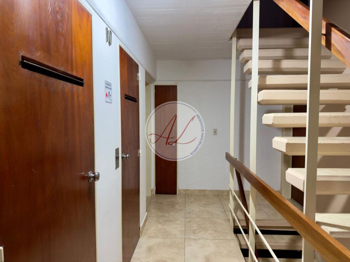 Foto de Departamento de 2 ambientes en pleno centro de Pinamar, imagen 4