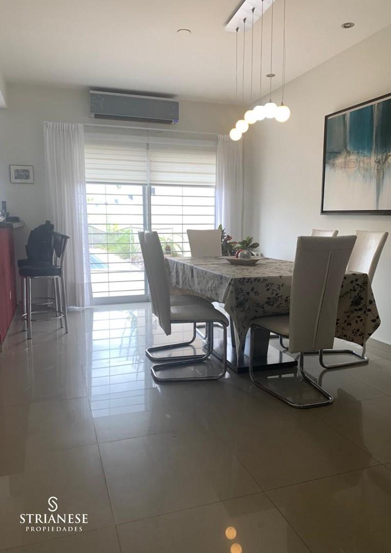 Casa Chalet en Venta en Banfield, Lomas de Zamora, G. B. a. Zona Sur 2
