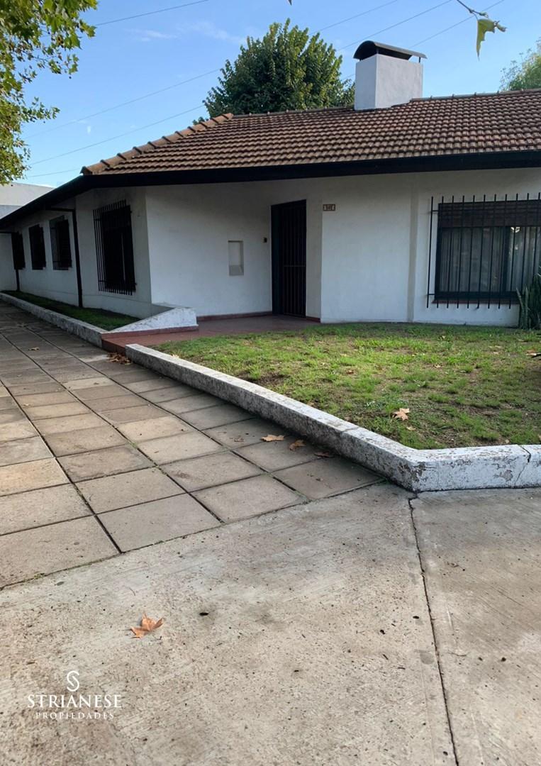 Casa Chalet en Venta en Lomas de Zamora, G.B.A. Zona Sur, Argentina