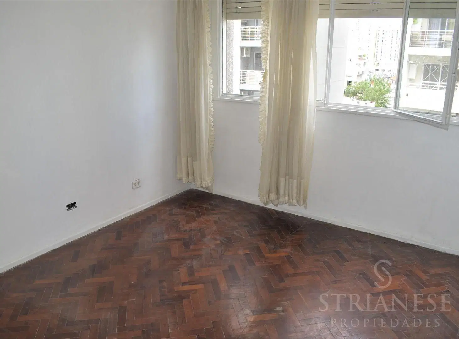 Departamento en Venta en Lomas de Zamora, G.B.A. Zona Sur 4