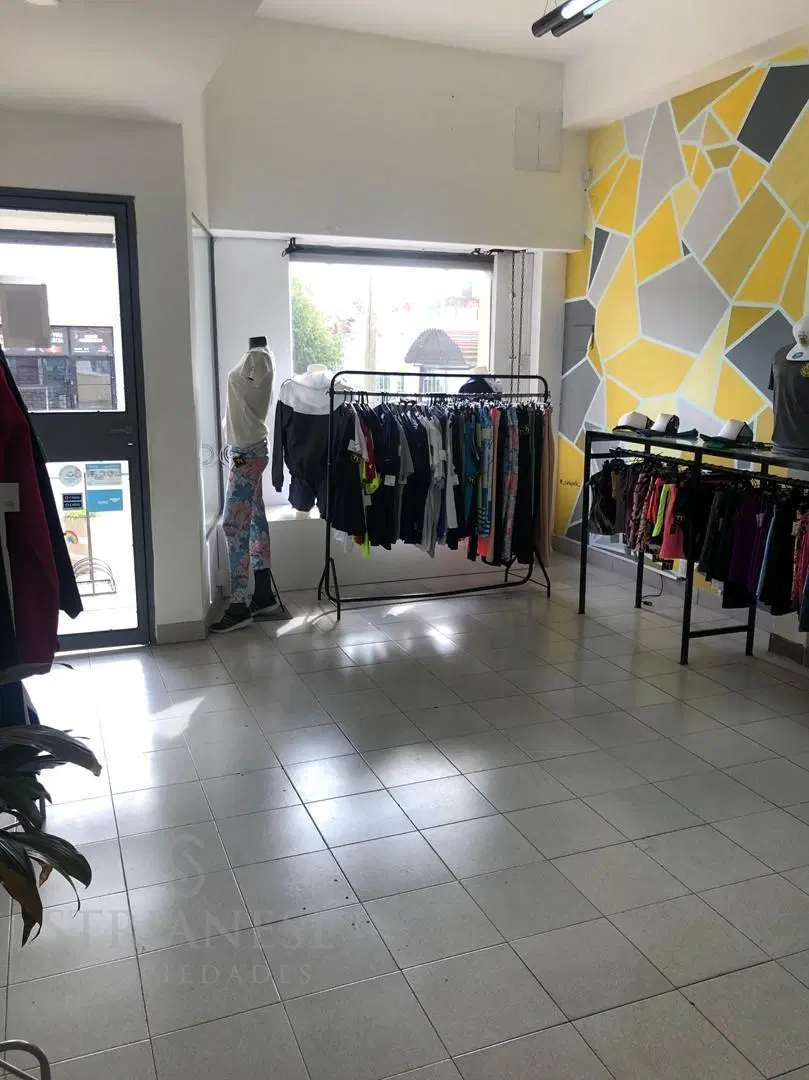 Local en Alquiler en Jose Mármol, Almirante Brown, G.B.A. Zona Sur 4