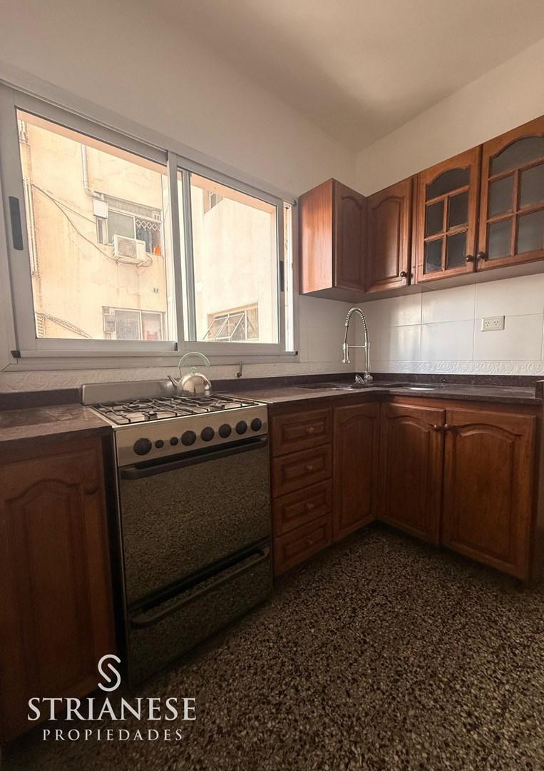 Foto de Departamento en Alquiler en Lomas de Zamora, G.B.A. Zona Sur, imagen 1