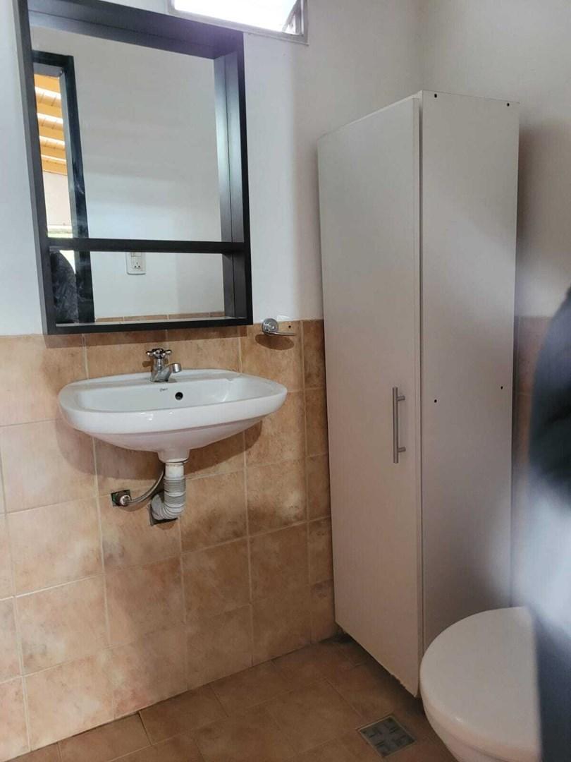 Foto de Local en Alquiler en Jose Mármol, Almirante Brown, G.B.A. Zona Sur, imagen 3