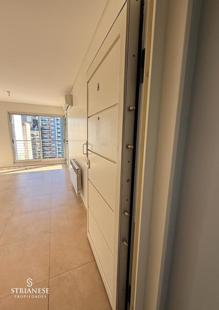Foto de Departamento en Alquiler en Lomas de Zamora, G.B.A. Zona Sur, Argentina, imagen 3