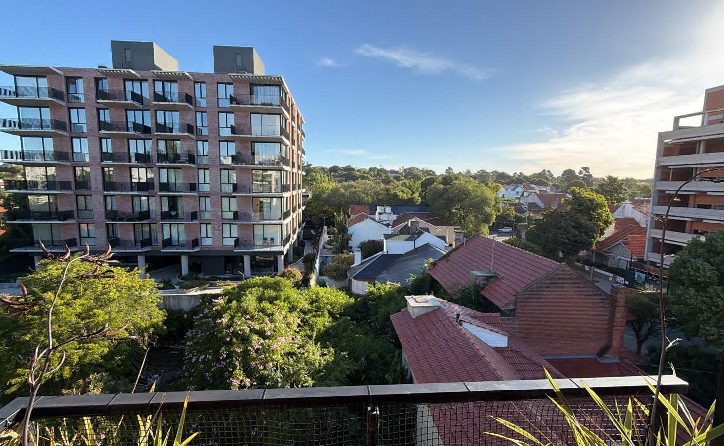 Departamento en venta 3 ambientes con cochera Guemes Mar Del Plata