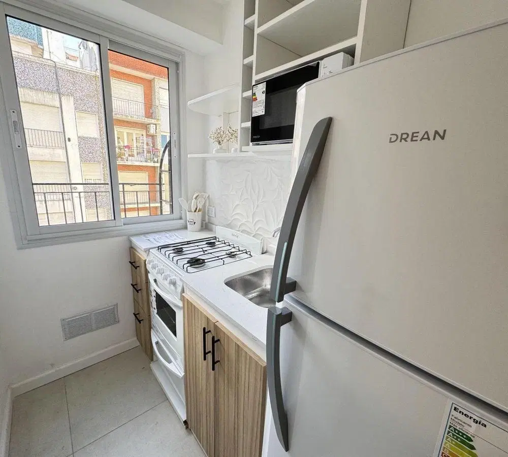 Reservado departamento en venta 1 ambiente centro Mar Del Plata 2