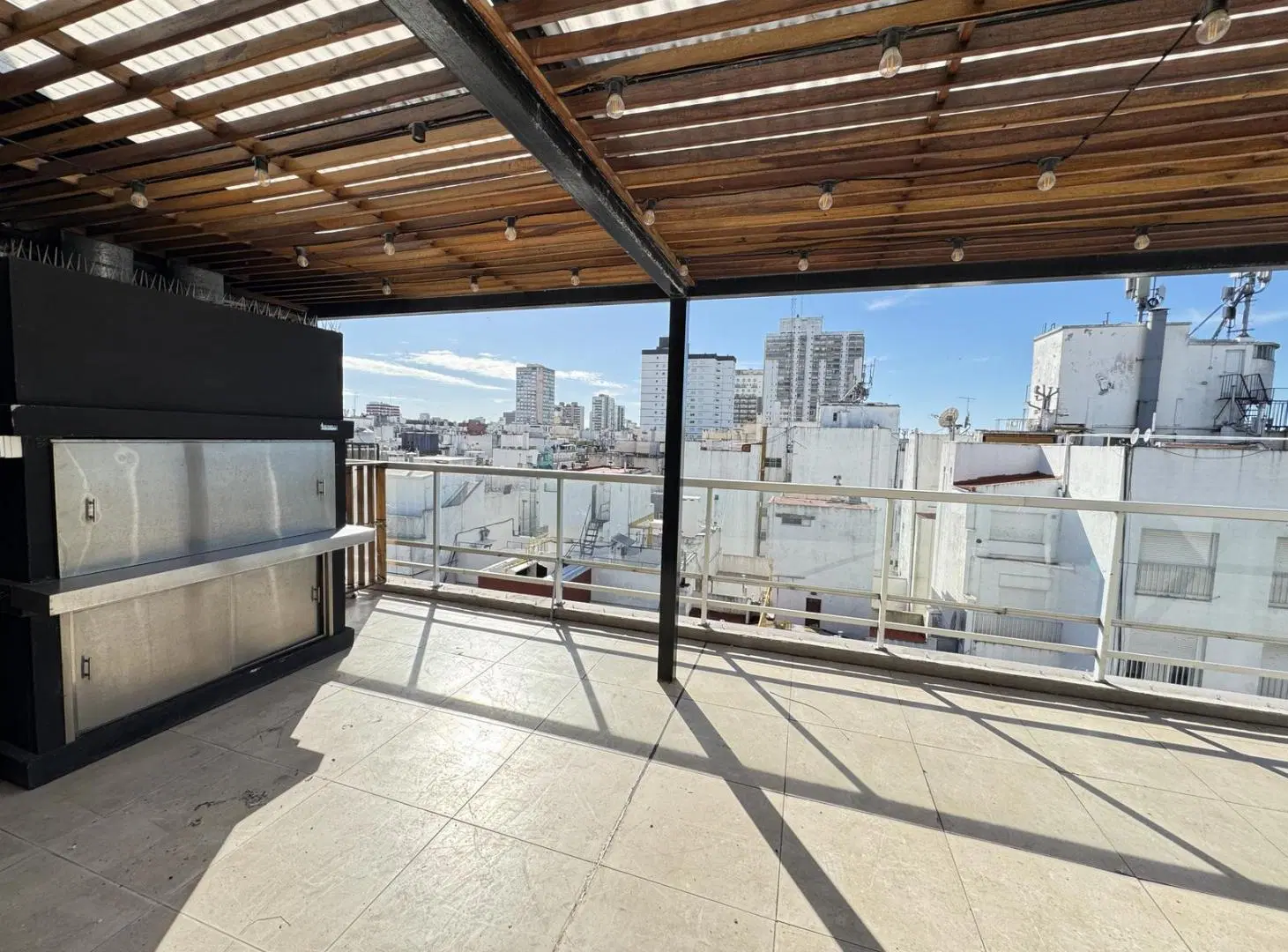 Departamento en venta 3 ambientes con balcón terraza Mar Del Plata 2