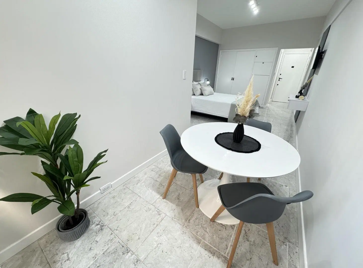 Departamento en venta 1 ambiente centro Mar Del Plata 3
