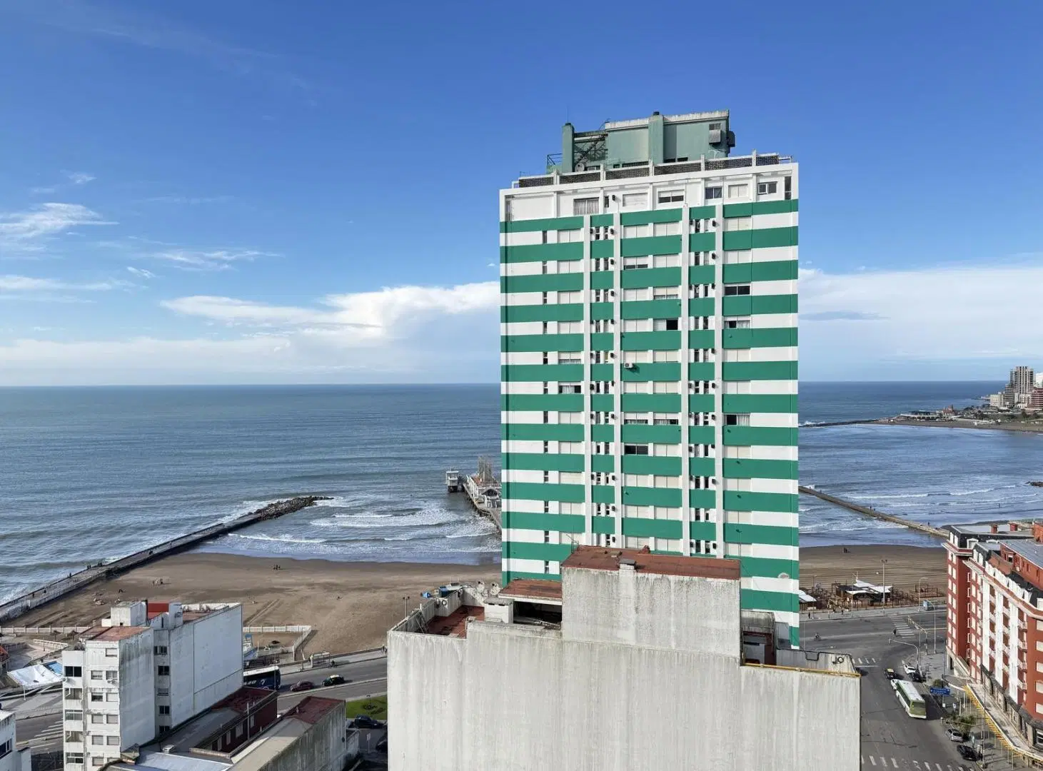 Departamento en venta 3 ambientes con vista al mar centro Mar Del Plata 1