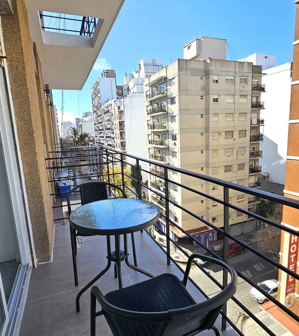 Foto de Departamento en venta 3 ambientes Plaza Mitre, imagen 2