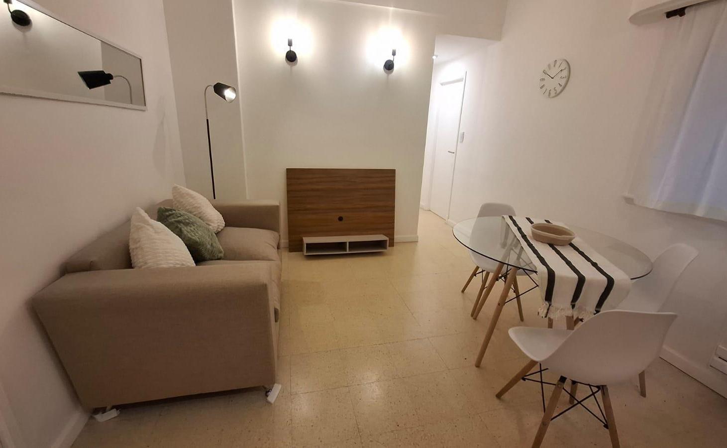 Foto de Departamento en venta 2 ambientes centro Mar Del Plata, imagen 2