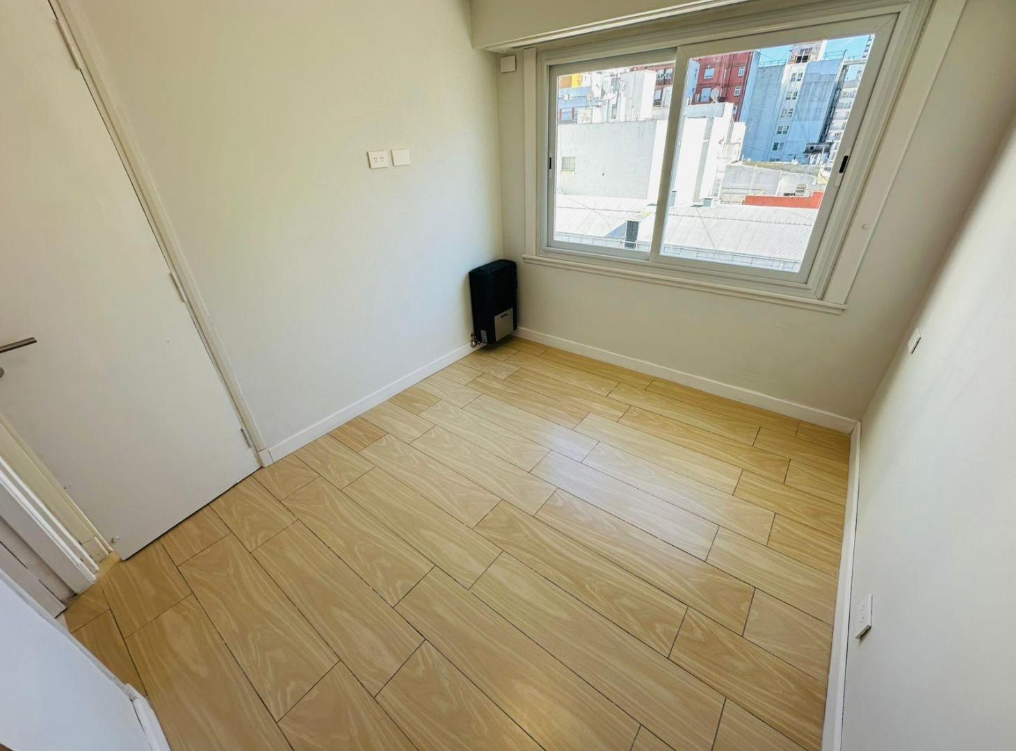 Foto de Departamento en venta 2 ambientes centro Mar Del Plata, imagen 3