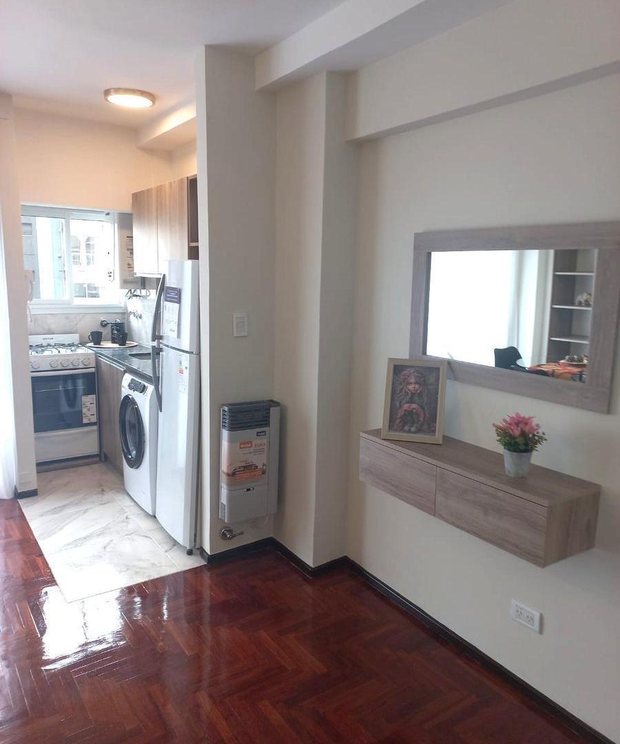 Foto de Departamento en venta 2 ambientes externo centro Mar Del Plata, imagen 2