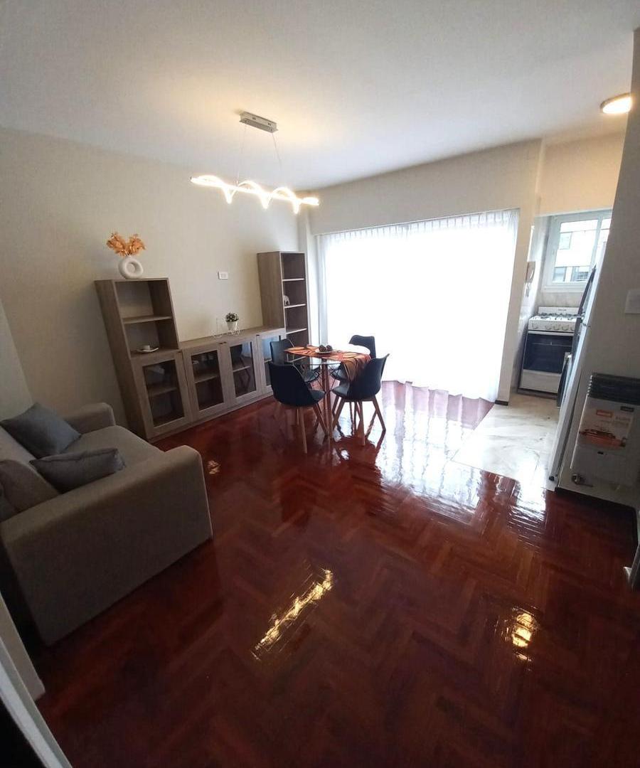 Foto de Departamento en venta 2 ambientes externo centro Mar Del Plata, imagen 5