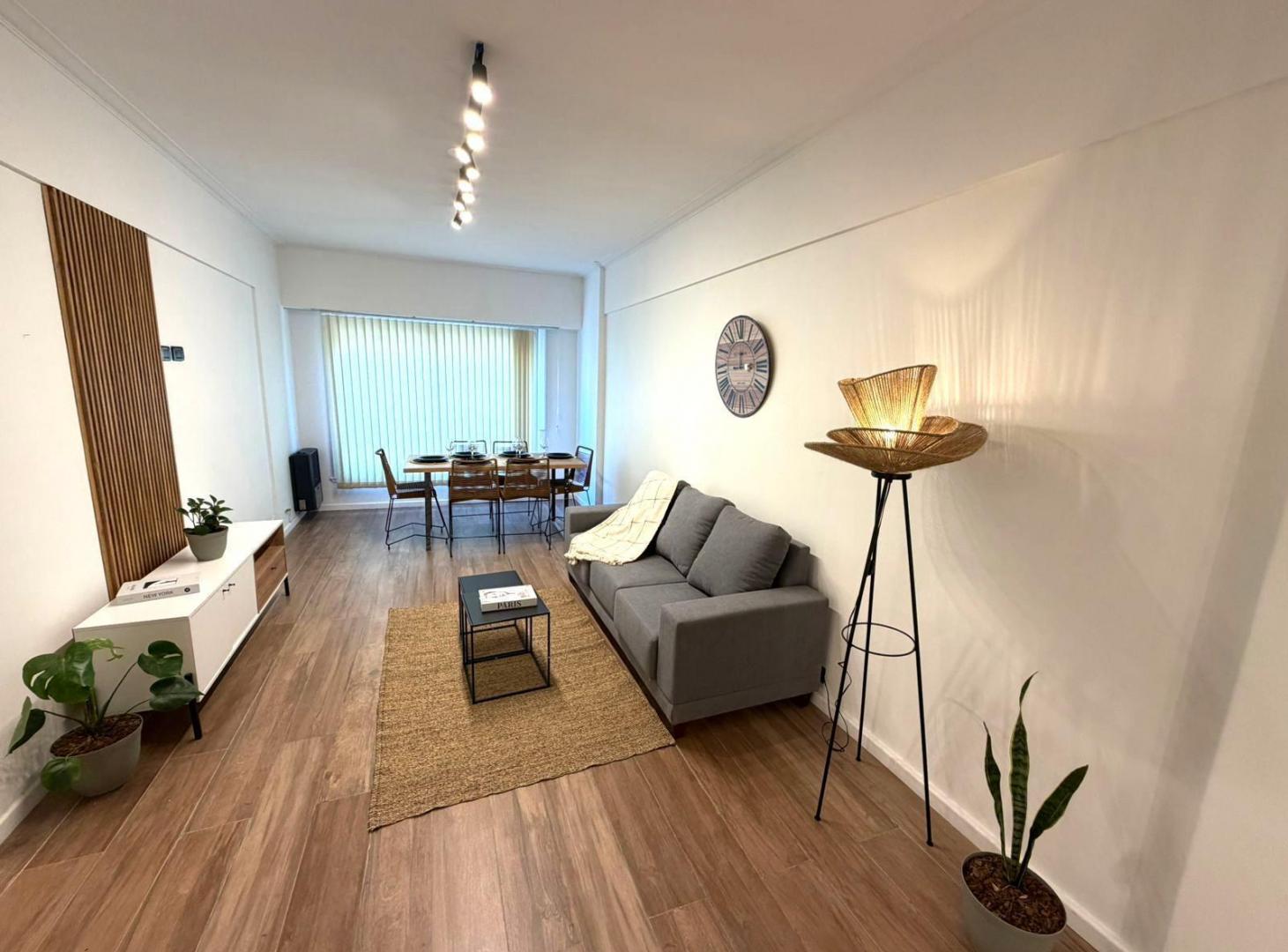 Foto de Departamento en venta 3 ambientes externo centro Mar Del Plata, imagen 1