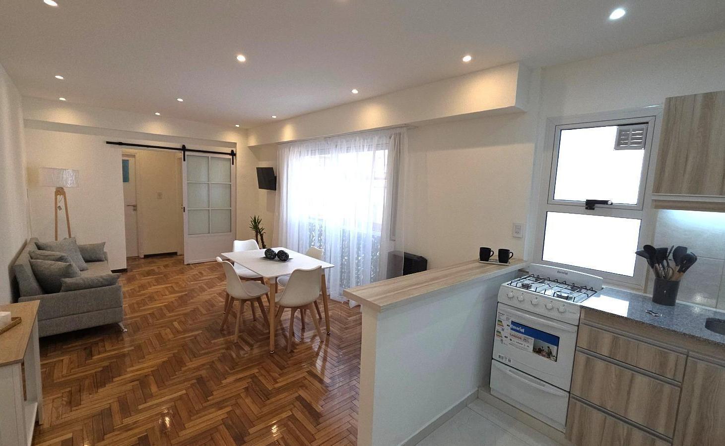 Foto de Departamento en venta 2 ambientes contrafrente Mar Del Plata, imagen 2
