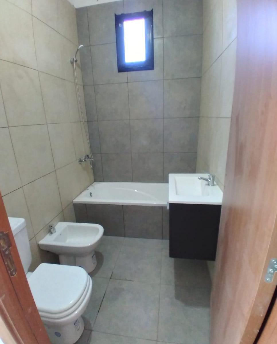 Venta de Casa Sustentable de 4 Ambientes en Costa del Este ¡Apto Credito! 4