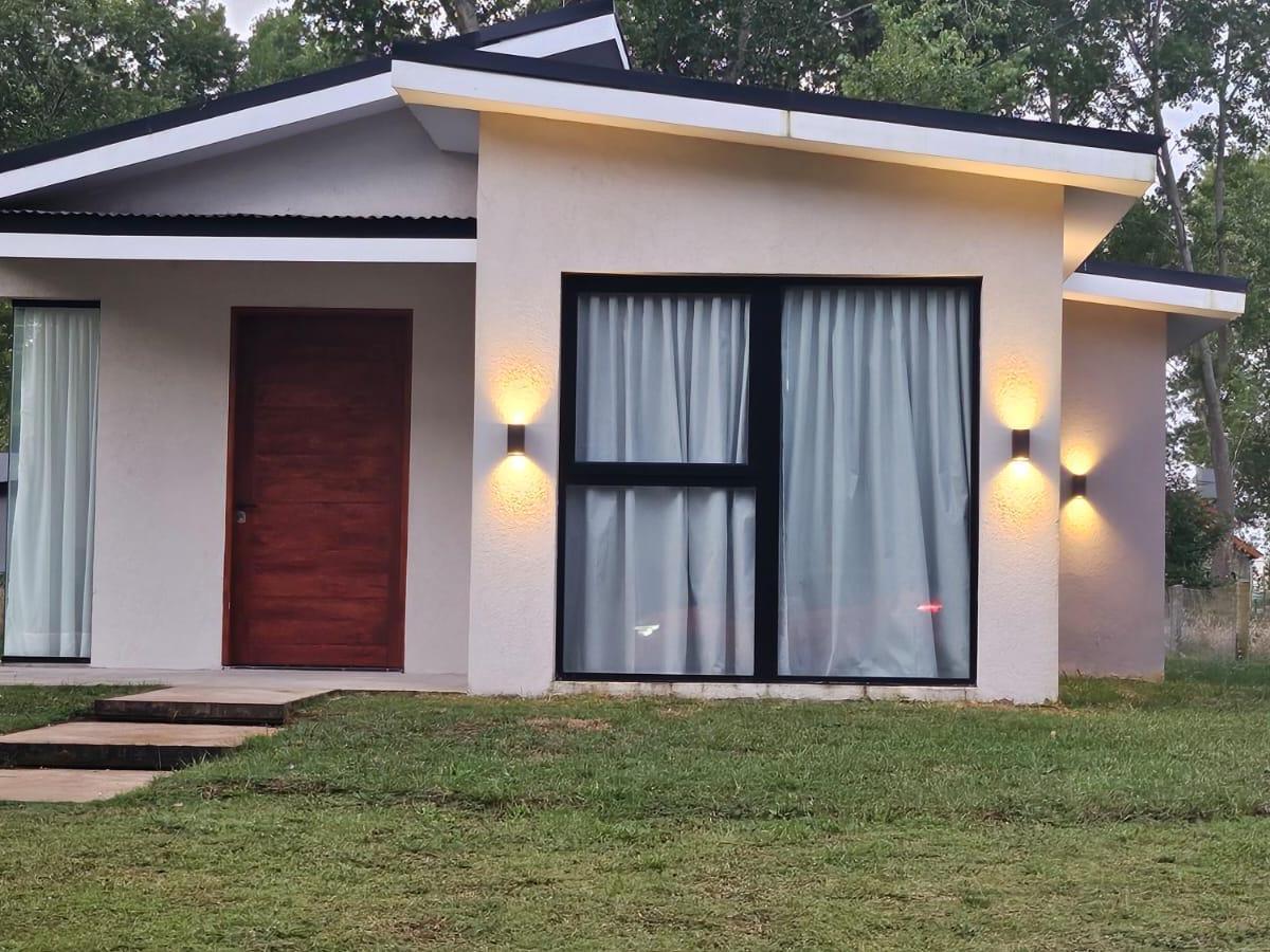 Venta de Casa Sustentable de 4 Ambientes en Costa del Este ¡Apto Credito! 1