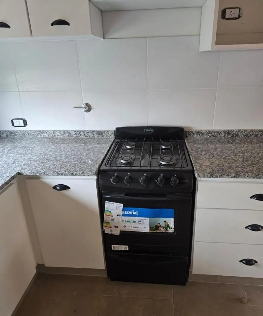 Venta de chalecito de 3 ambientes con patio y parrilla a estrenar en Mar del Tuyu 4