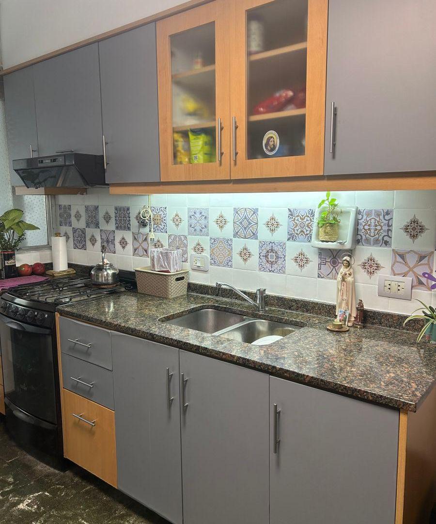 Foto de Hermoso Departamento de 4 ambientes, imagen 2