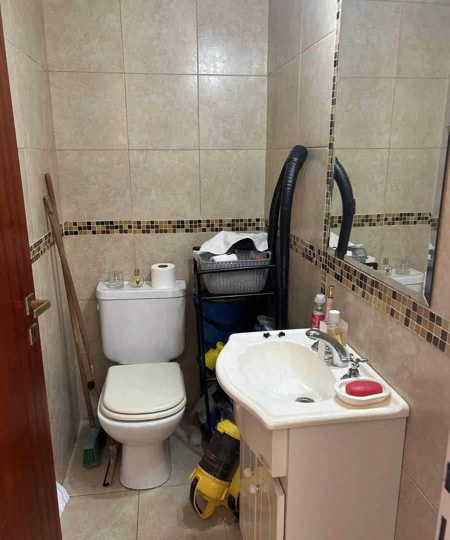 Departamento de 60 m² con 2 dormitorios en venta en Wilde 4