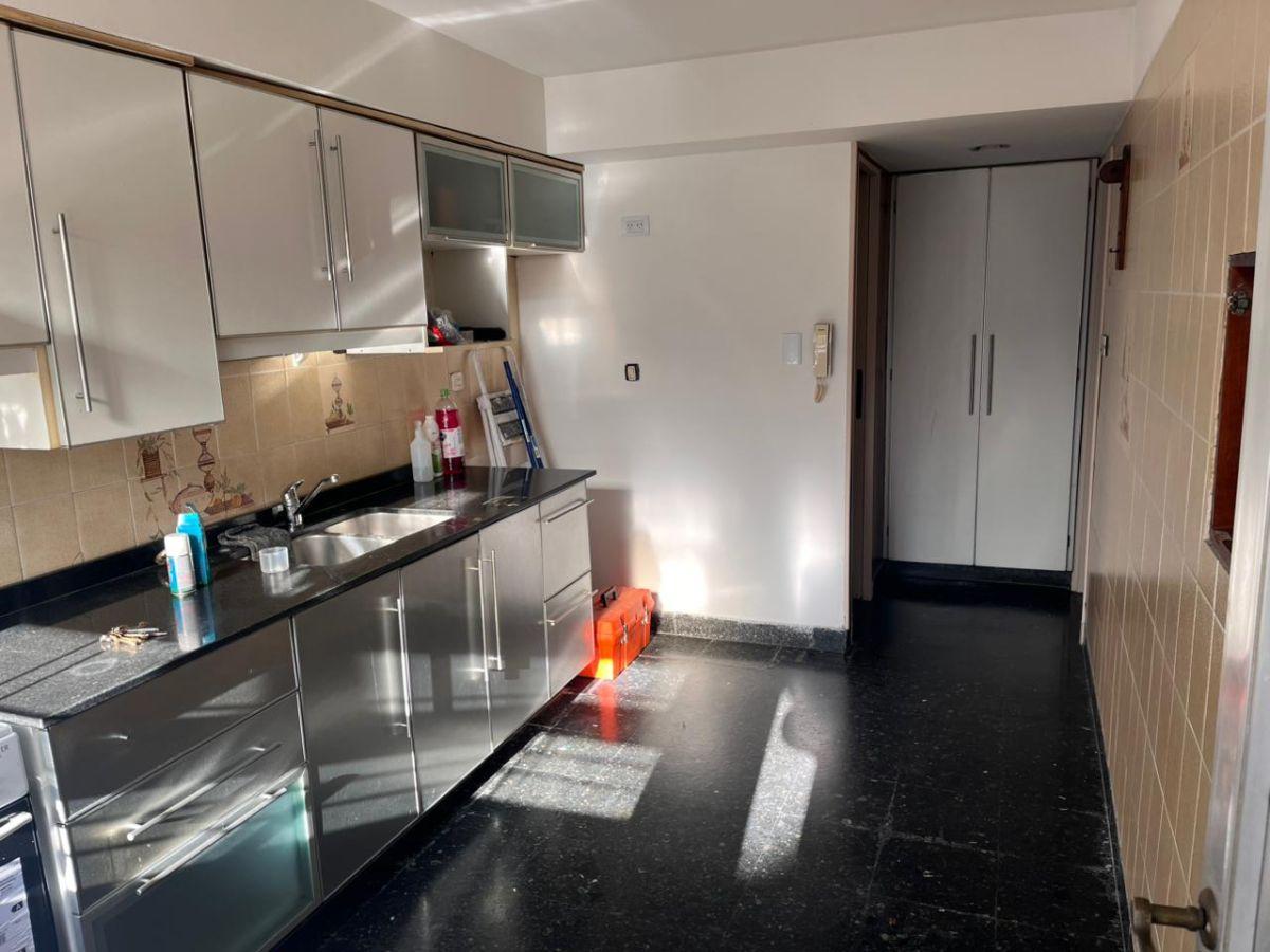 Foto de Departamento 6 amb en alquiler con patio, imagen 4
