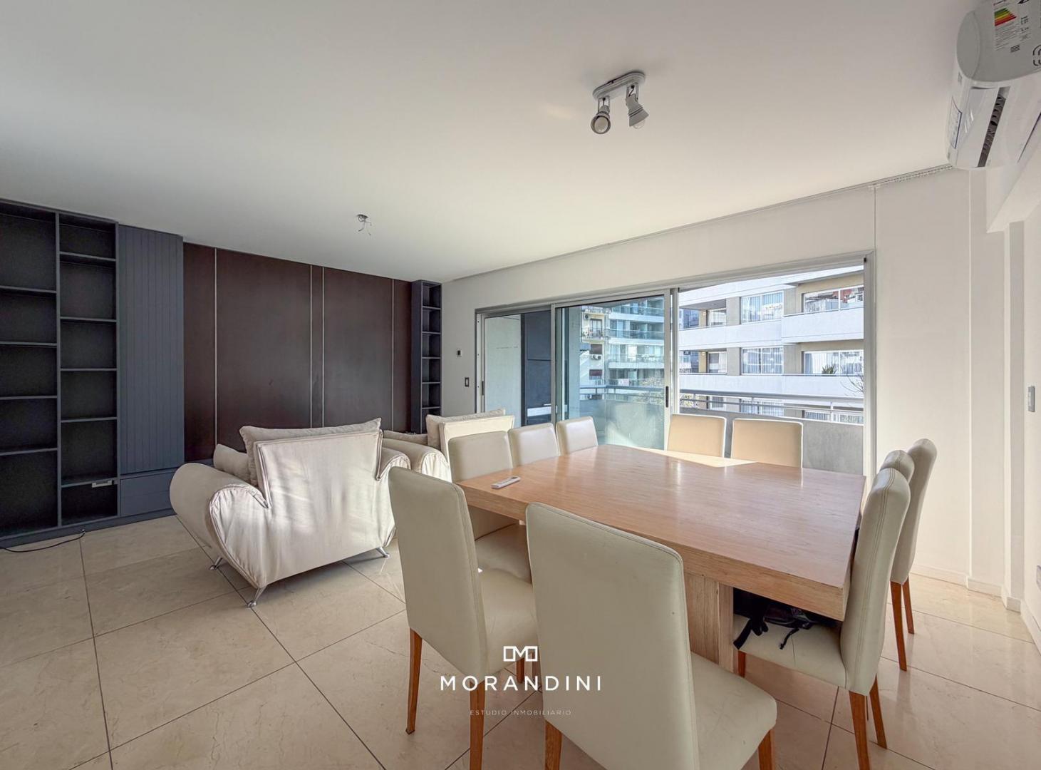 Piso de 4 ambientes con balcón terraza, parrilla y Cochera en Belgrano