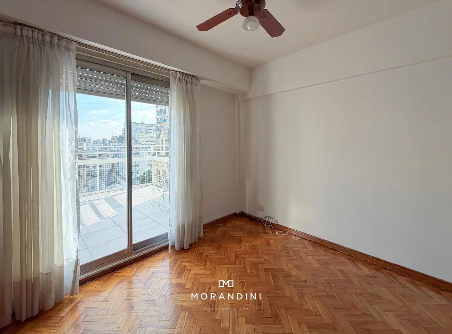 Departamento 3 ambientes en Recoleta. Piso alto, luminioso con balcón aterrazado 5