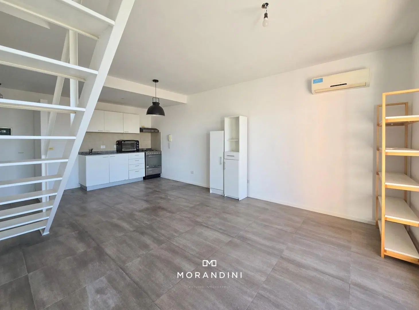Departamento 2 ambientes duplex doble balcon con parrilla 2