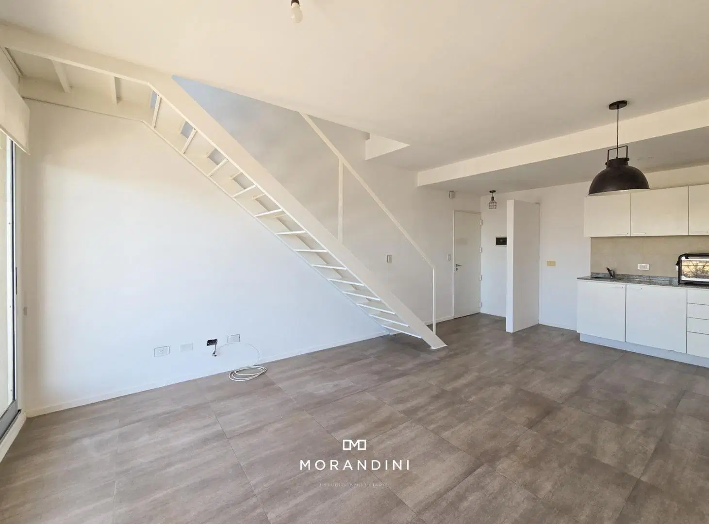 Departamento 2 ambientes duplex doble balcon con parrilla 3