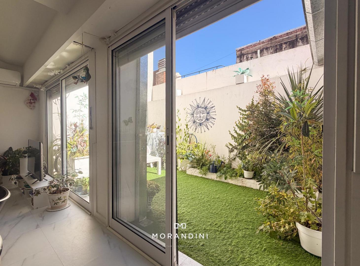 Foto de PH de tres plantas con terraza propia en Saavedra., imagen 5