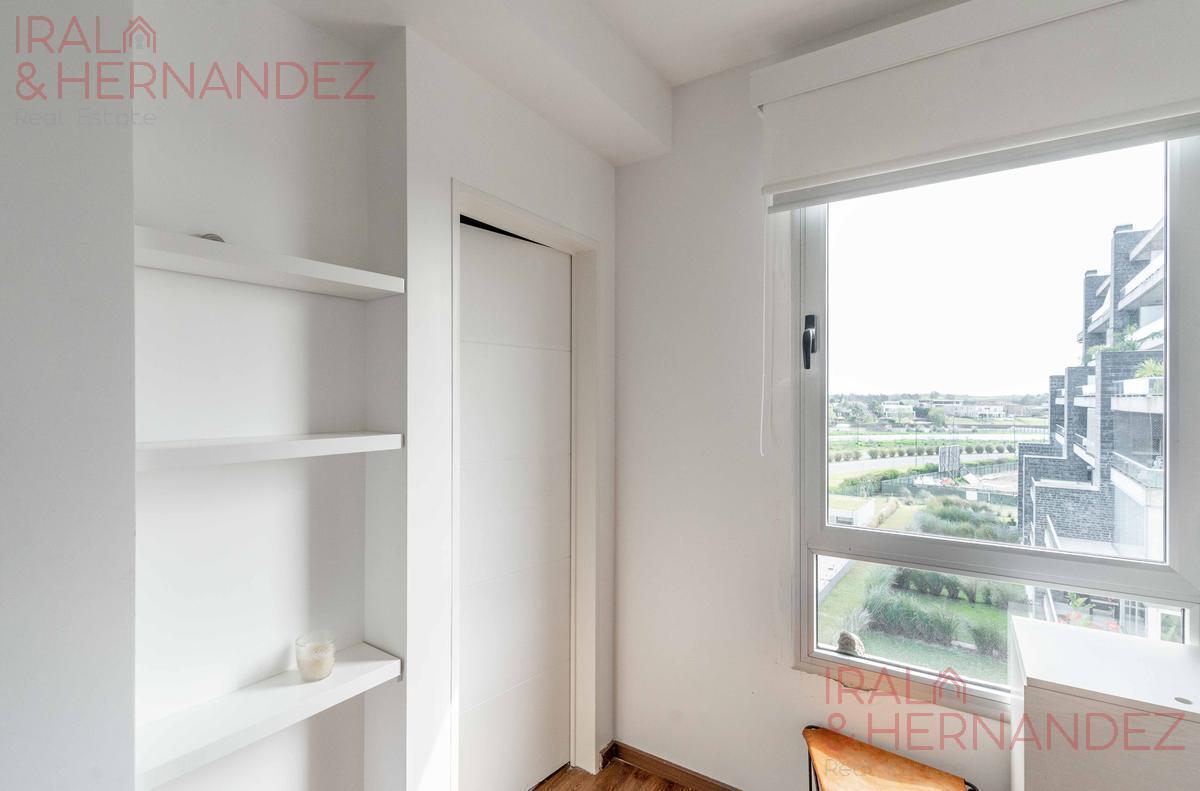 Venta Departamento 4 Ambientes c/ 2 Coch - Nordelta