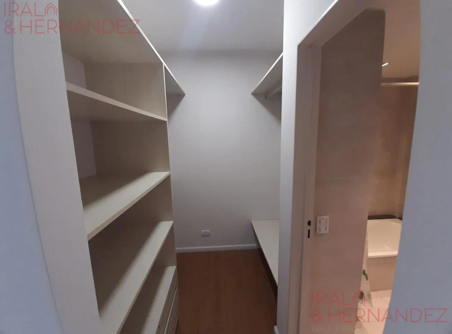 Departamento 3 ambientes con cochera en Villa Urquiza 5