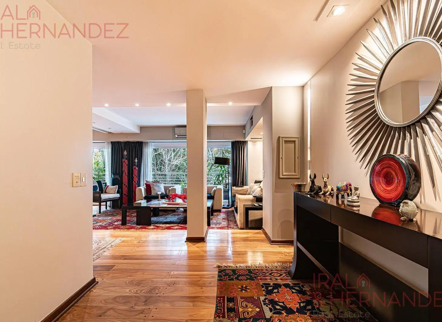 Venta Impecable Departamento 4 ambientes en Rosedal, Palermo con cochera 2
