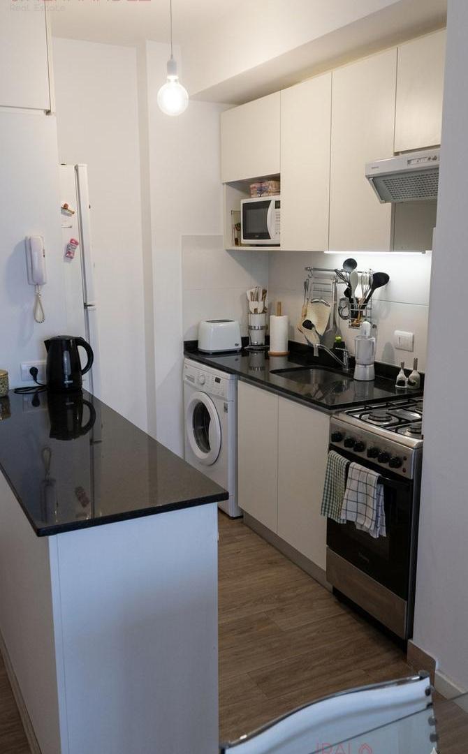 Foto de Venta amplio departamento monoambiente en Villa Urquiza con cochera, imagen 5