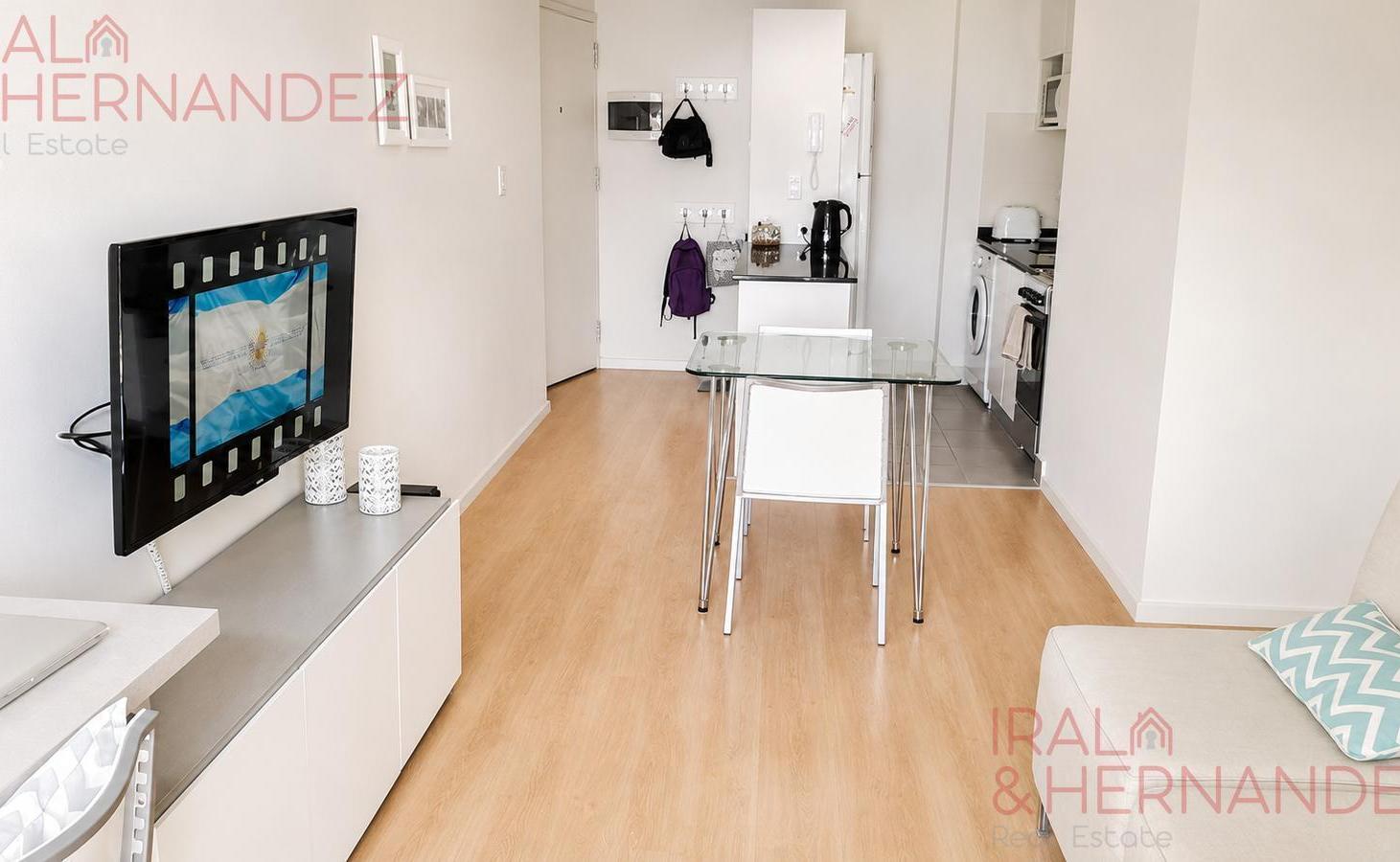 Foto de Venta amplio departamento monoambiente en Villa Urquiza con cochera, imagen 2