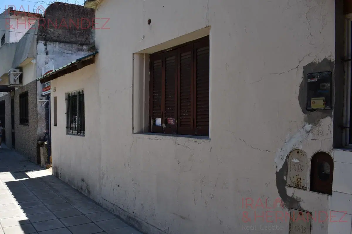 CASA EN VENTA MATADEROS RESIDENCIAL – CABA - A REMODELAR 1