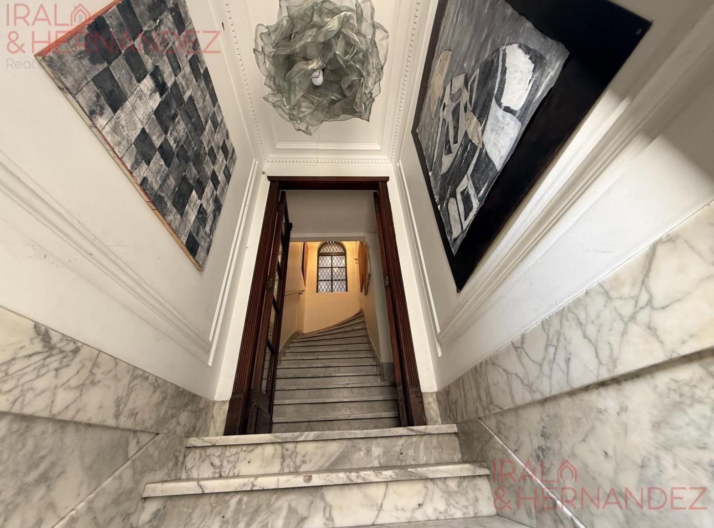 Foto de Alquiler PH 6 ambientes con Terraza Propia - Recoleta, imagen 3