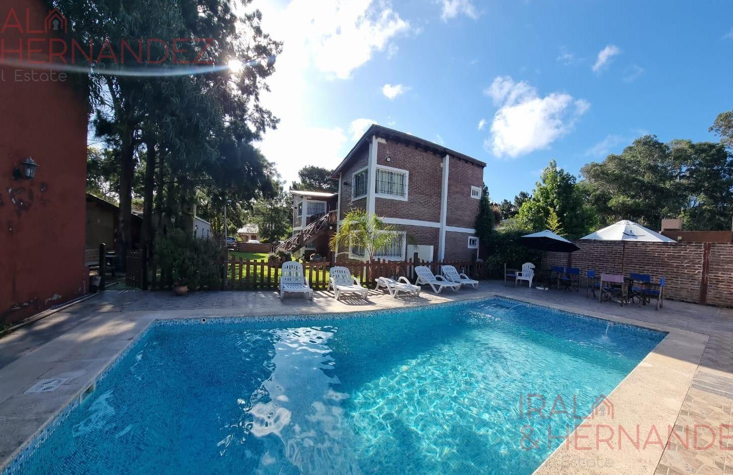 Venta de Complejo de Cabañas en La Lucila del Mar - Partido de la Costa