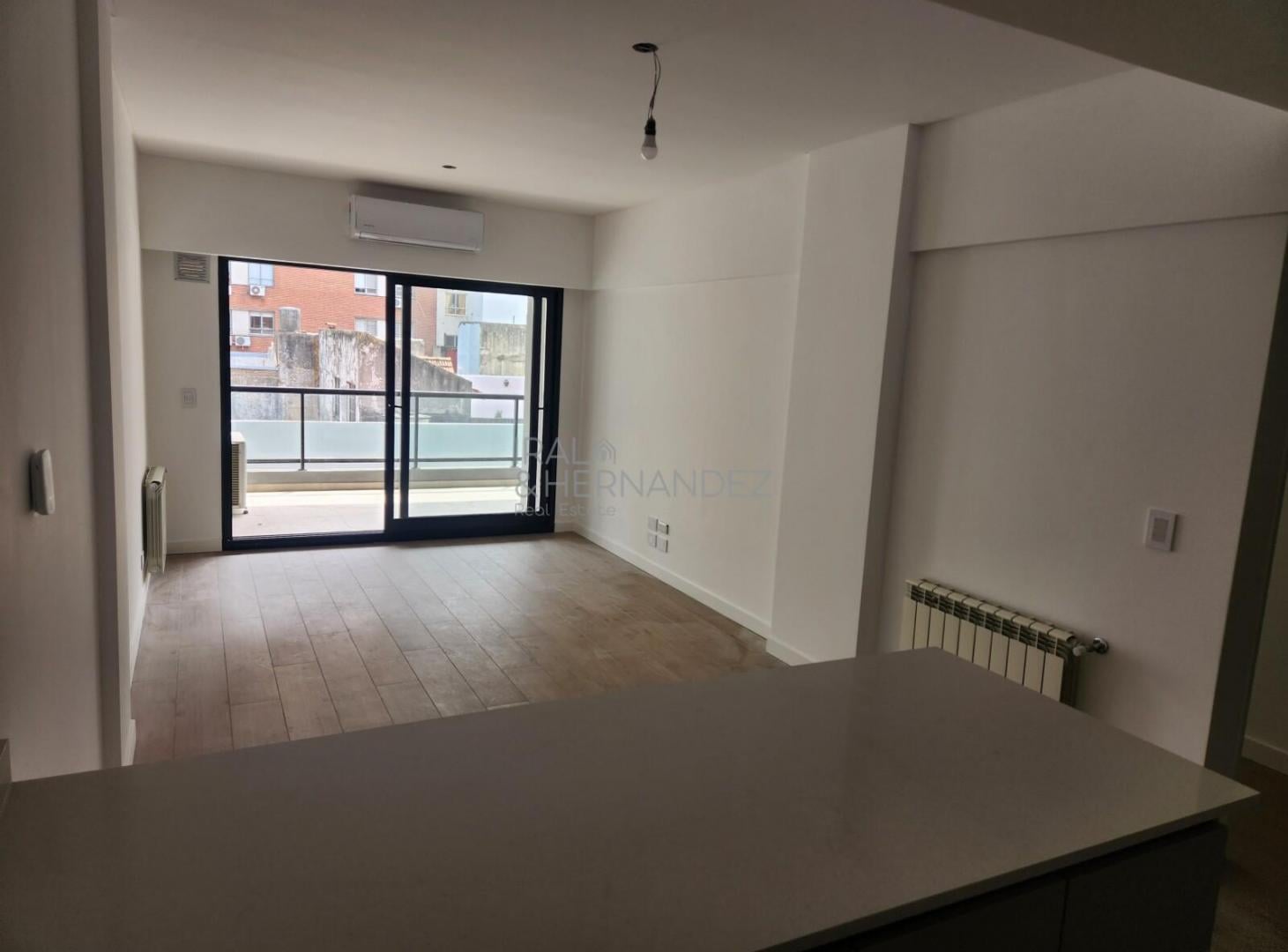 Foto de Alquiler departamento de 2 ambientes con cochera en Villa Urquiza, imagen 3