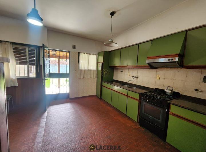 Duplex en venta en Carapachay 3