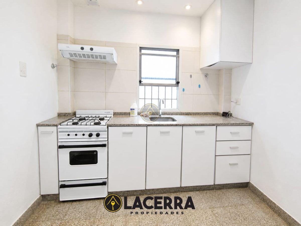 Foto de Casa 3 ambientes en alquiler en Villa Ballester, imagen 1