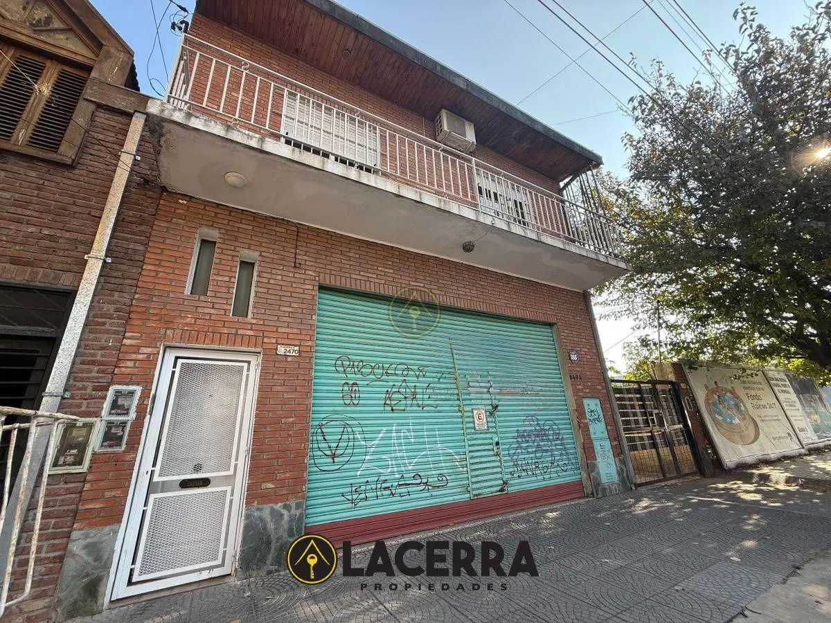 venta de excelente PH 4 ambientes c/ Playroom, terraza y balcòn corrido en Munro 5
