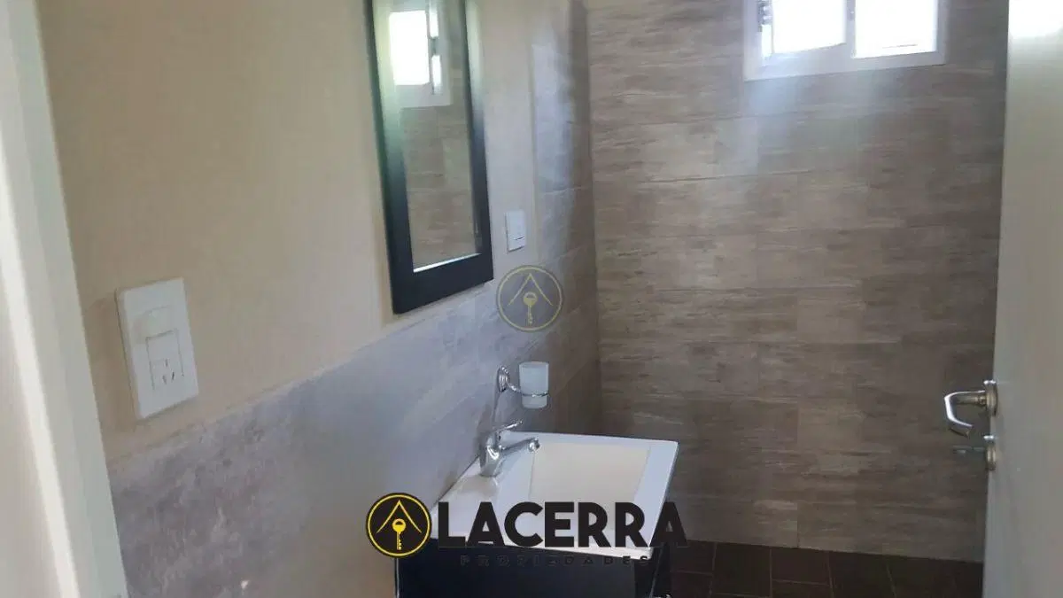 Casa en alquiler 3 ambientes con Pileta! 3