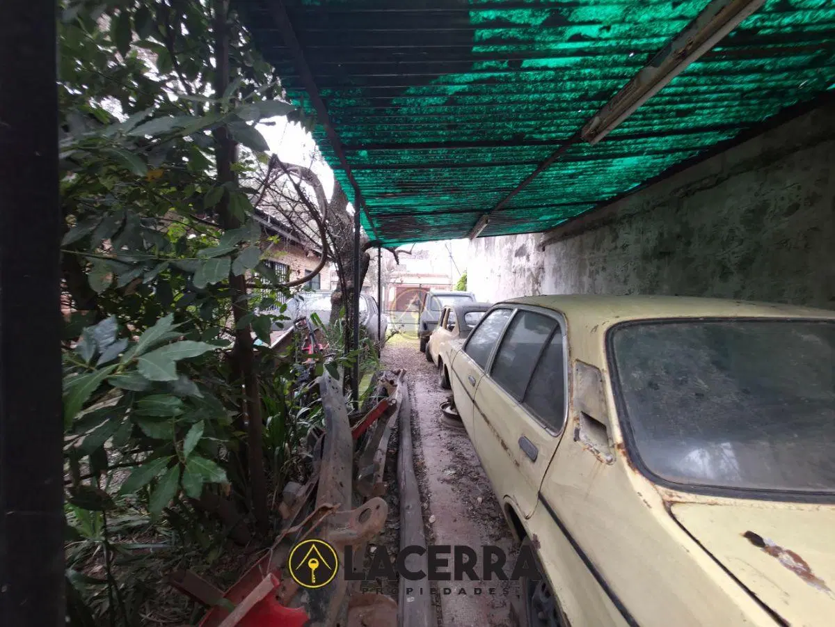 Casa 2 ambientes con parque en venta 8