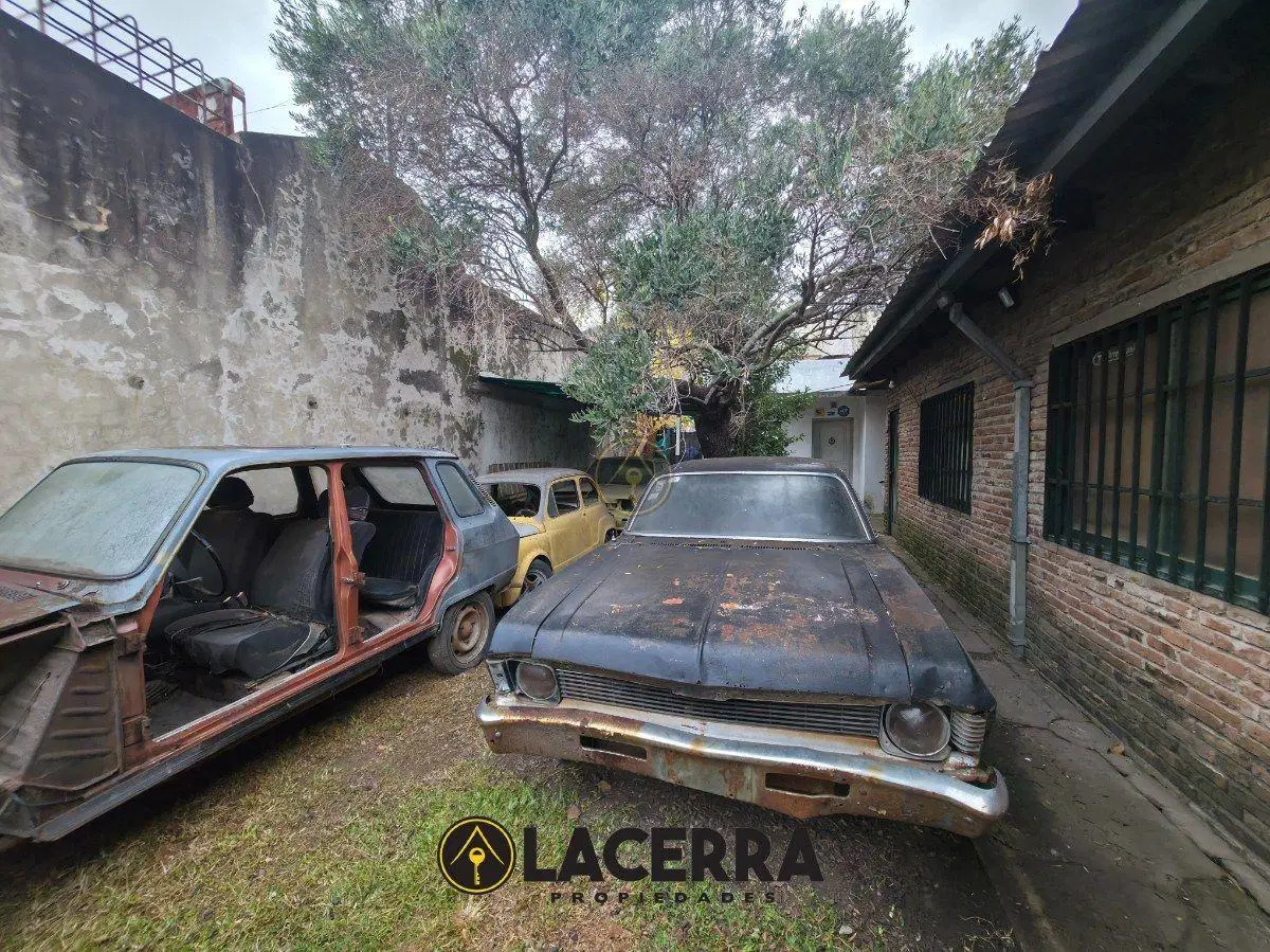 Casa 2 ambientes con parque en venta 5